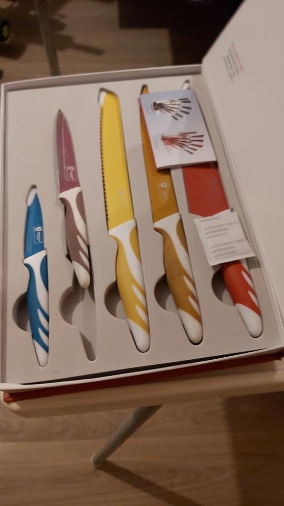 Keukenmessen, Huis en Inrichting, Overige typen, Ophalen of Verzenden, Zo goed als nieuw, Metaal