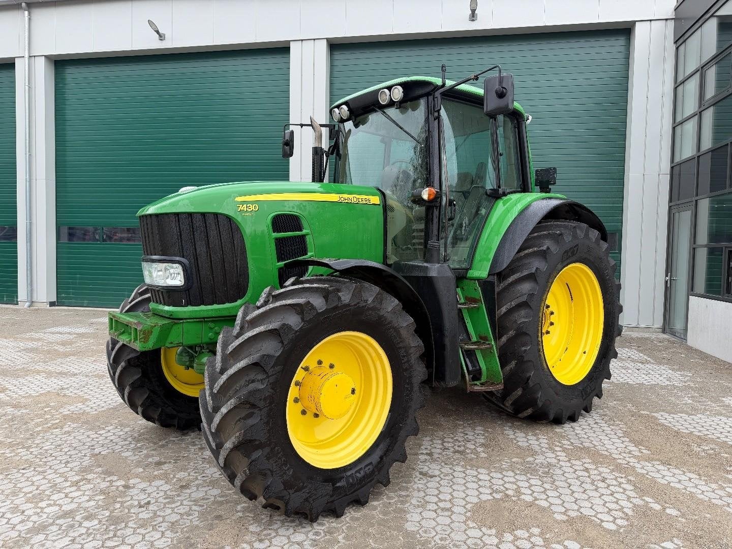 John Deere 7430 Excellent condition, Plus de 160 ch, John Deere