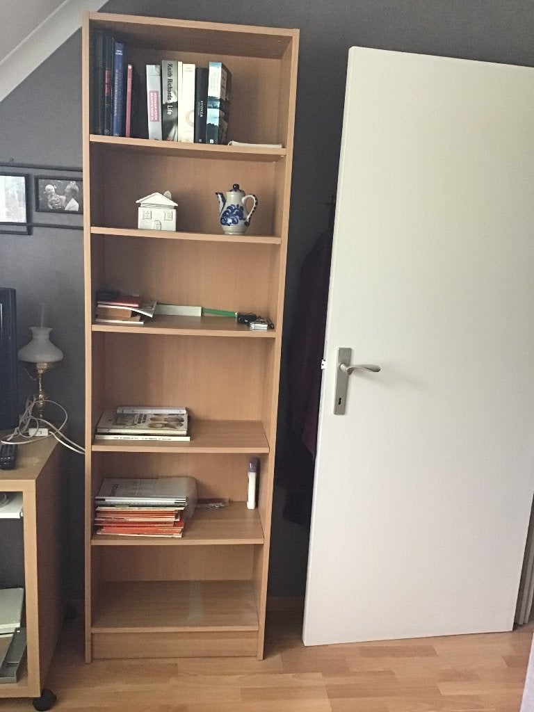 Boekenrek, Enlèvement