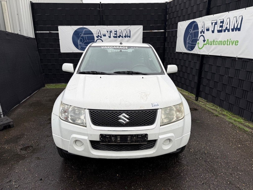 SPIEGEL LINKS Suzuki Grand Vitara II (JT) (|8470265J3026U|), Suzuki-Allee 7
64625  Bensheim, DE, Gebruikt, Suzuki Deutschland GmbH