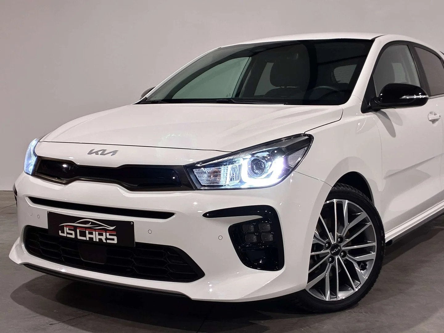 Kia Rio 1.0 T GT Line 1ERPRO-GPS-CARPLAY-CAMERA-JANTES17-PDC, Autos, Achat, 998 cm³, Euro 6, Entreprise