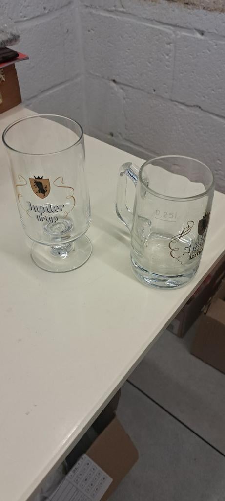 2 verres vintage Jupiler Urtyp différents, Enlèvement ou Envoi