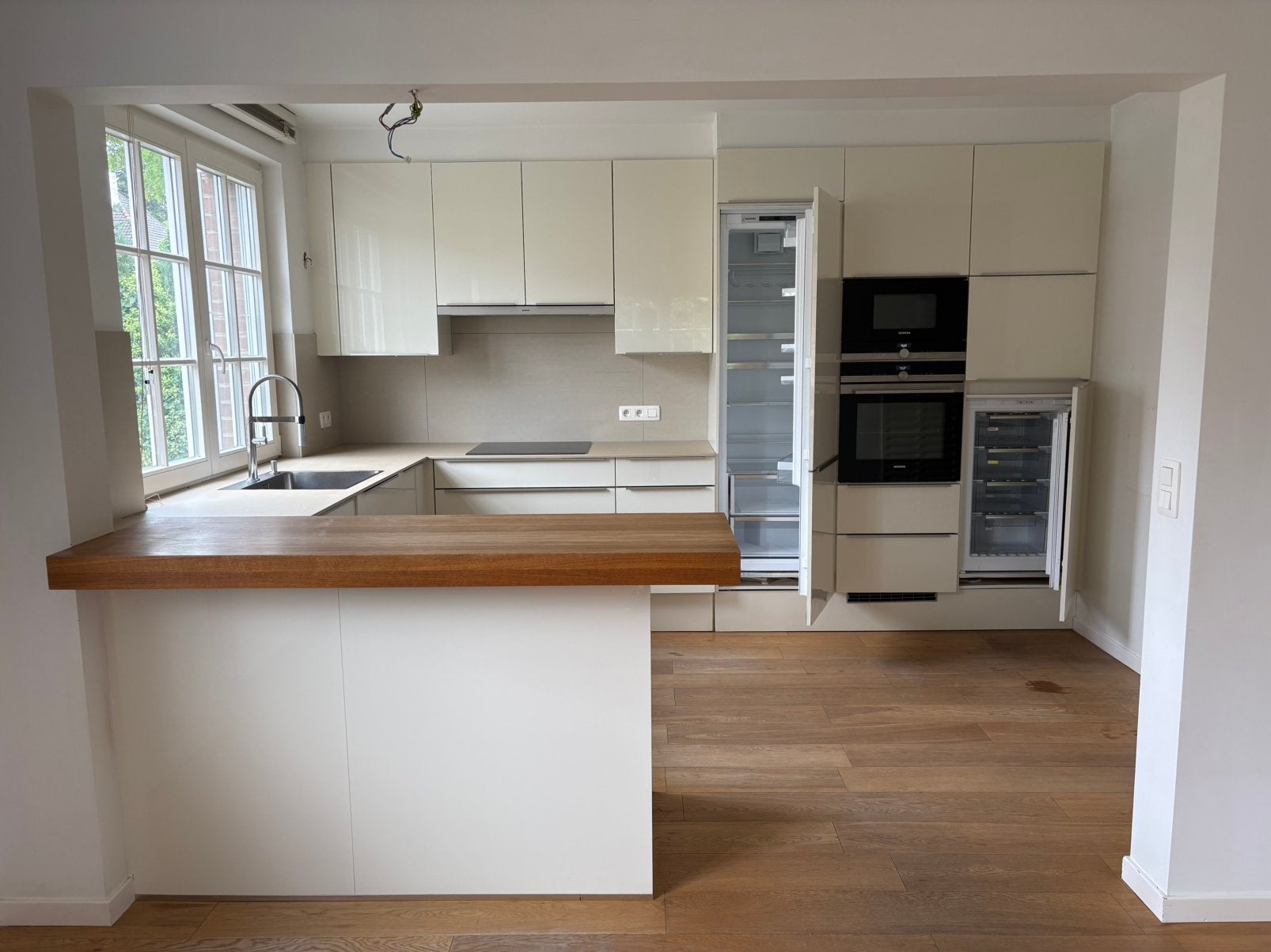 Uitgeruste keuken, Ophalen, Gebruikt, U-keuken, Wit