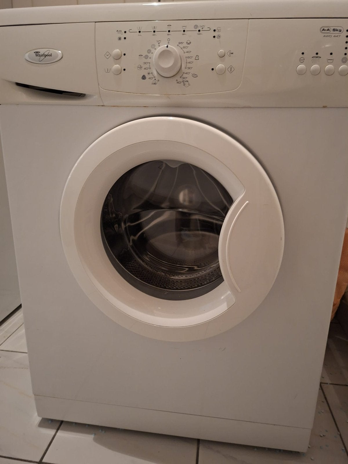 Wasmachine wit, 6 tot 8 kg, Ophalen, Gebruikt, 1200 tot 1600 toeren