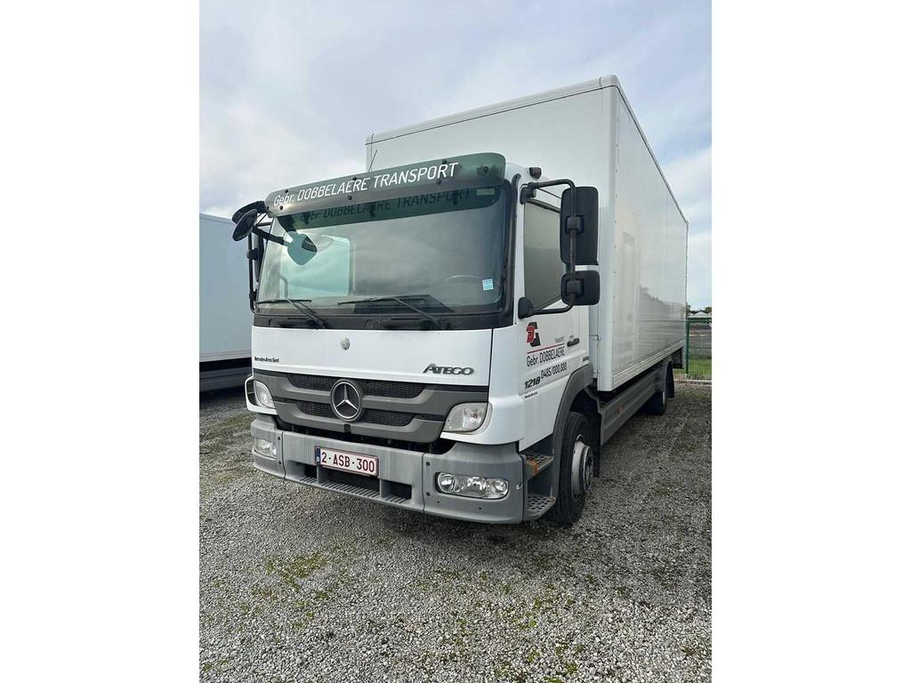 Mercedes - 2013 - Atego - Vrachtwagen, Auto's, Vrachtwagens, Overige brandstoffen, Mercedes-Benz, Bedrijf, Te koop