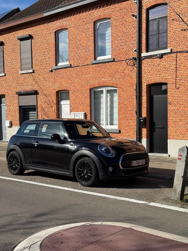 Mini One - oktober 2018 - 57.000 km, Auto's, Mini, Stof, Zwart, Zwart, Start-stop-systeem