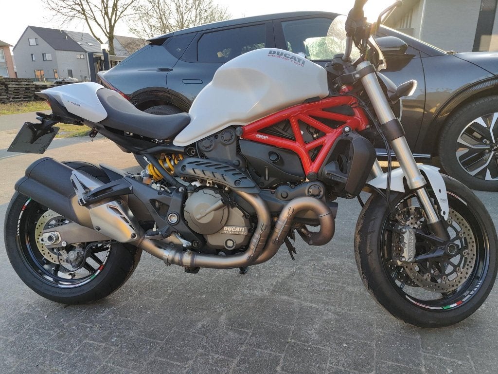 Ducati 821 white, Topstaat!!, Motoren, 2 cilinders, Motorrijbewijs A, Gebruikt, Particulier