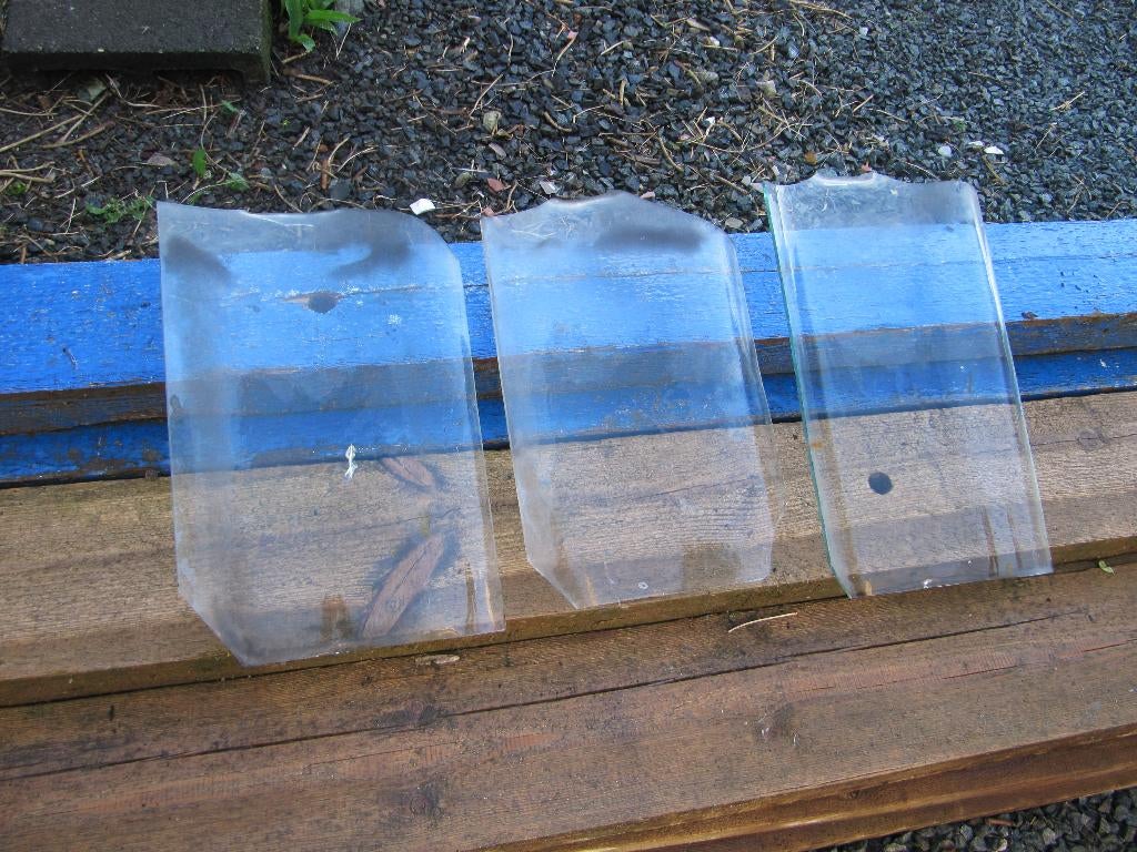 TUILES DE TOIT EN VERRE, Tuiles, Autres couleurs, Enlèvement, Utilisé