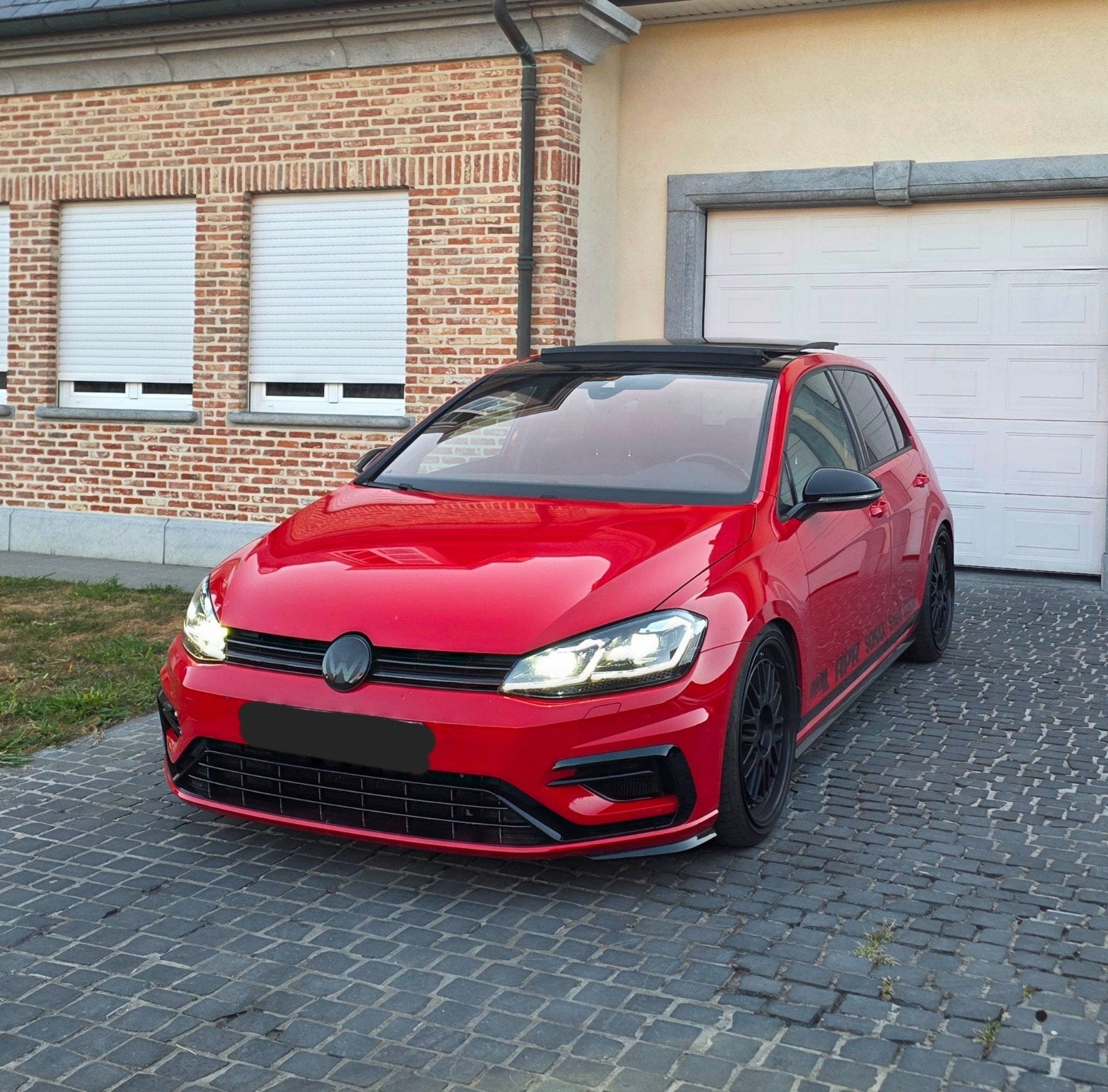 VOLKSWAGEN GOLF 7.5 R, Achat, Euro 6, Entretenue par le concessionnaire, 5 portes