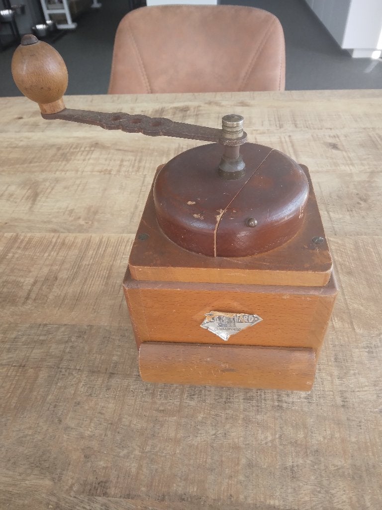Koffiemolen, Enlèvement ou Envoi