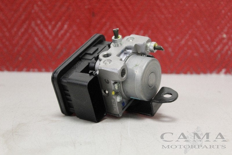 ABS POMP NINJA 300 2013-2016 (ZXR300 EX300A-B ZX 300 R), Kawasaki Motors Europe N.V., Gebruikt, Info@kawasaki.eu, Jacobus Spijkerdreef 1-3
2132 PZ  Hoofddorp, JP
