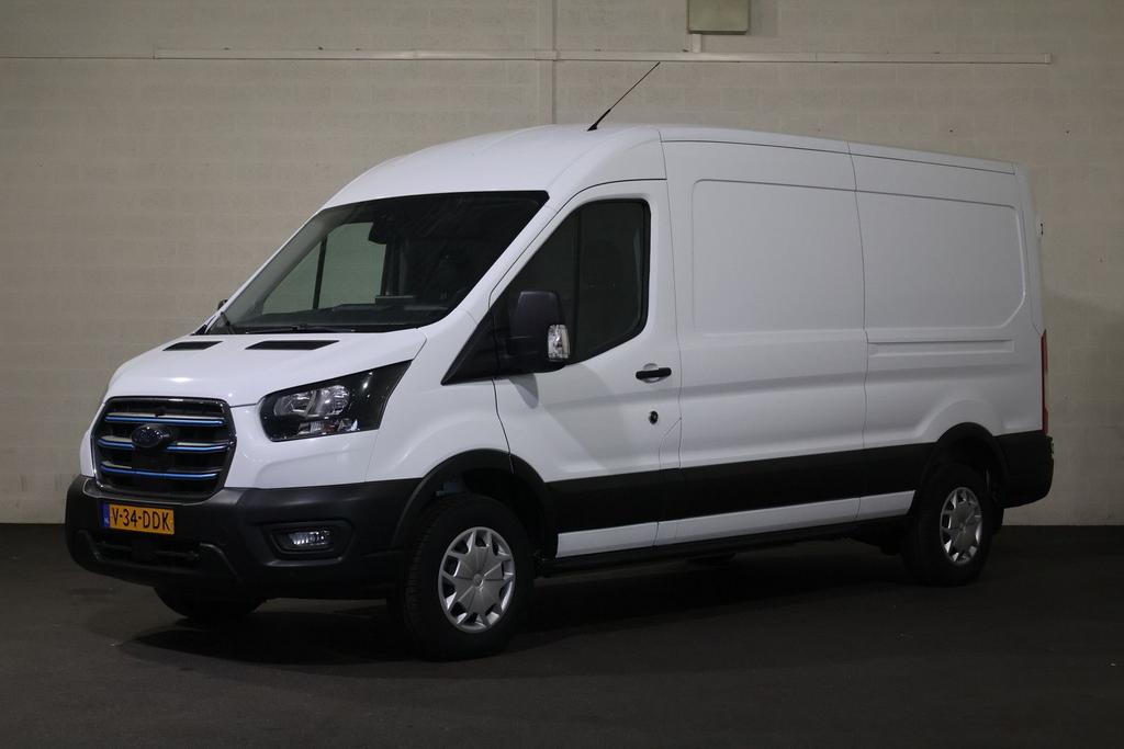 Ford E-Transit 350 L3 H2 Trend 68 kWh, Auto's, Bestelwagens en Lichte vracht, Automaat, Wit, Elektrisch, Ford