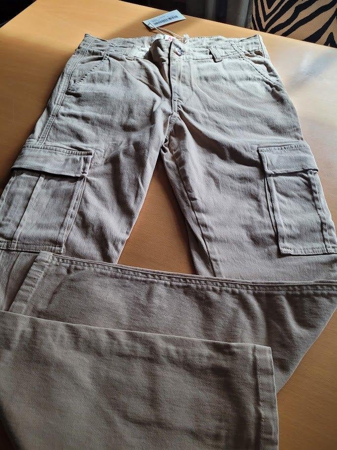 beige broek AO NIEUW, Kinderen en Baby's, Broek, AO76 American Outfitters, Nieuw, Ophalen of Verzenden