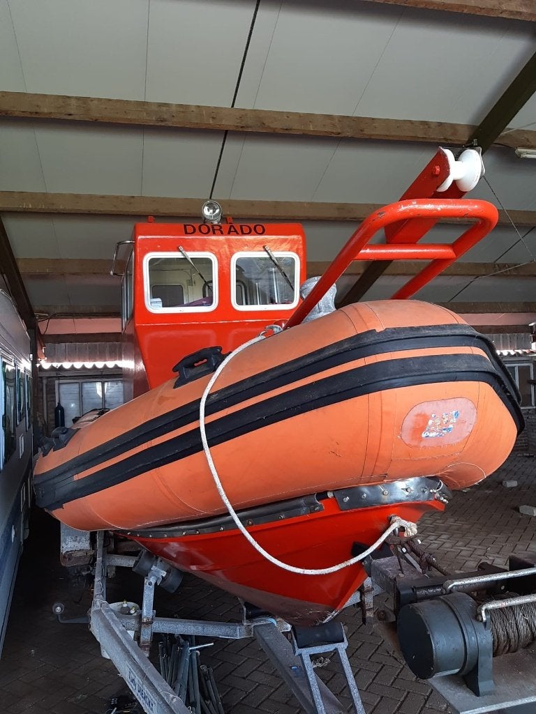 Rubberboot, Watersport en Boten, Rubberboten, Gebruikt, Polyester/glasvezel, Diesel, Binnenboordmotor, Ophalen