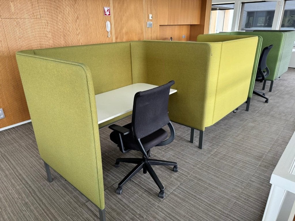 Vitra Workbay werkplek + bureaustoel (4 stuks beschikbaar), Werkplek, Ophalen, Gebruikt, Bureau