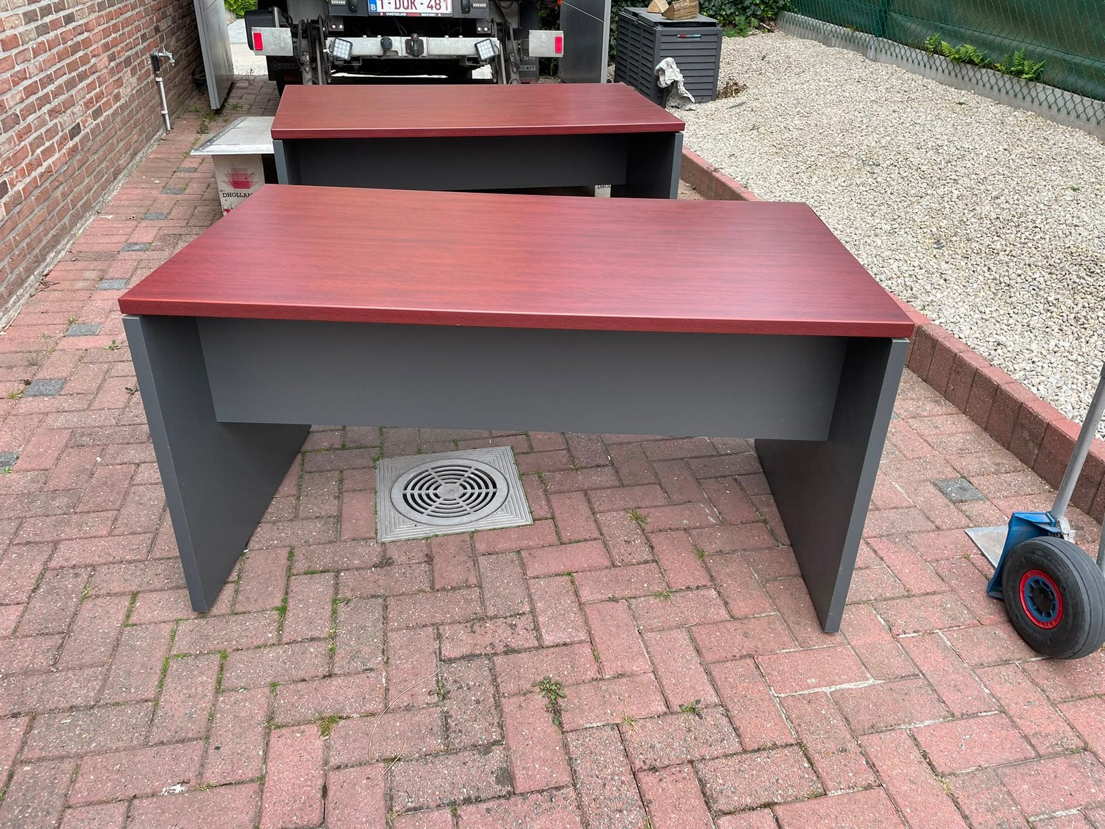 Bureau (tiroirs assortis) dans une annonce séparée, Maison & Meubles, Comme neuf, Enlèvement, 140 cm, Gris