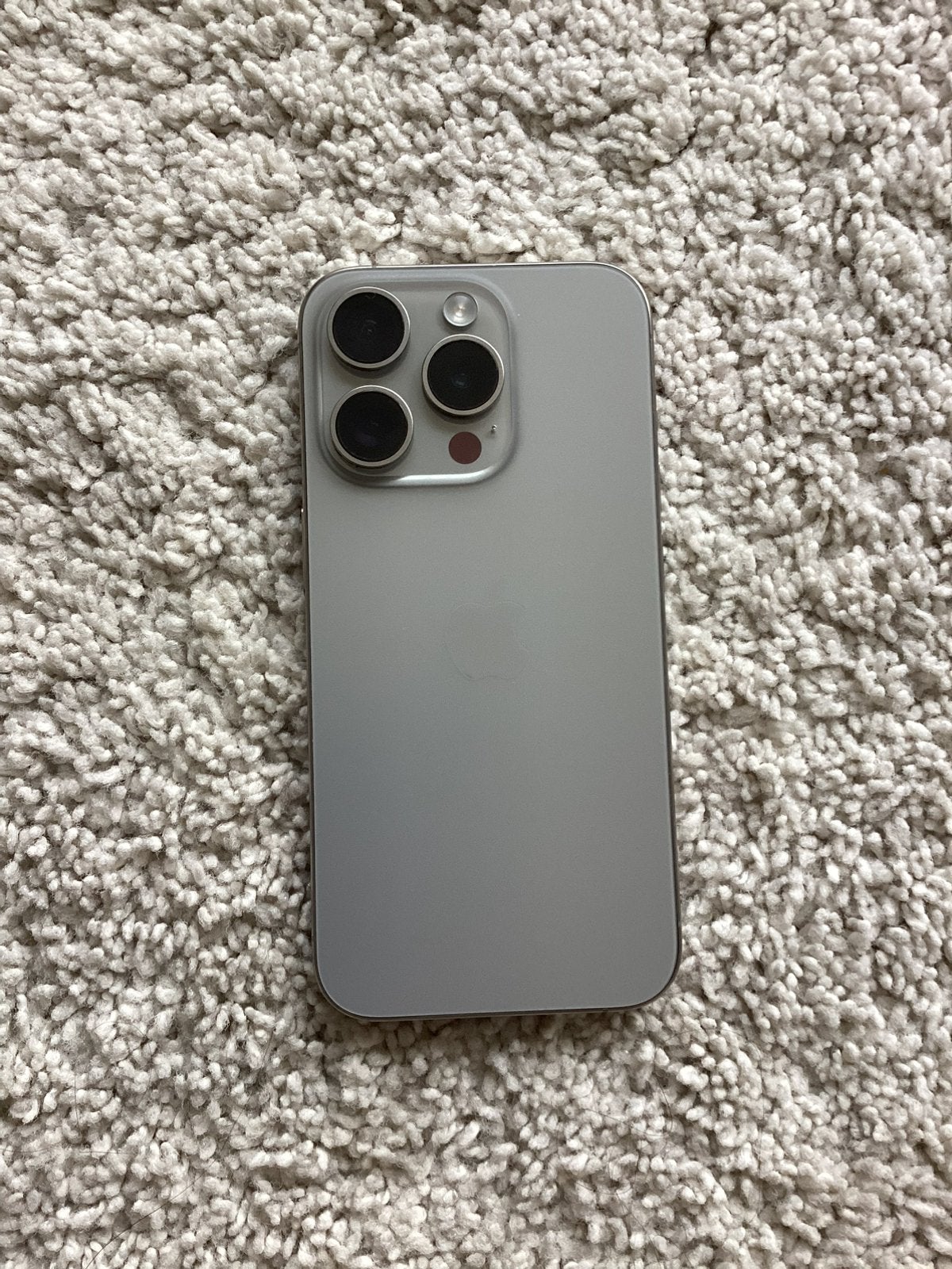 iPhone 15 Pro 128 GB Natural Titanium, Télécoms, Téléphonie mobile | Marques Autre, Utilisé, Sans abonnement, Sans simlock, Enlèvement