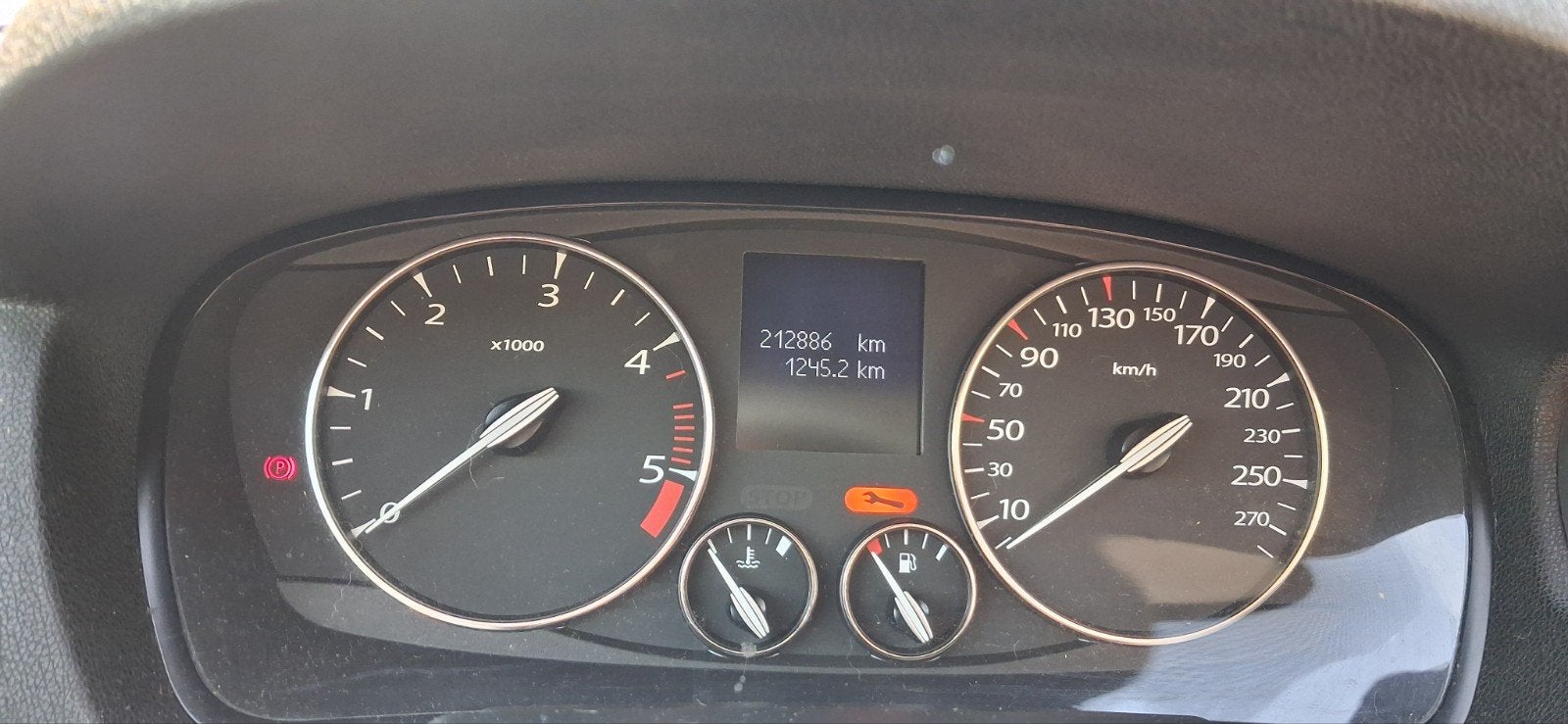 Renault Laguna 3 de 2010 (ne démarre plus), Autos, Laguna, Achat, Beige, 5 portes