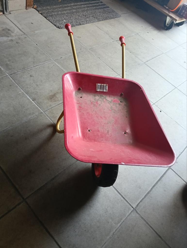 Kinderkruiwagen, Ophalen