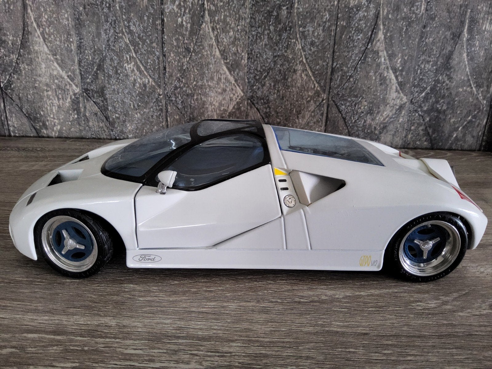 Ford GT 90., Ophalen of Verzenden, Maisto