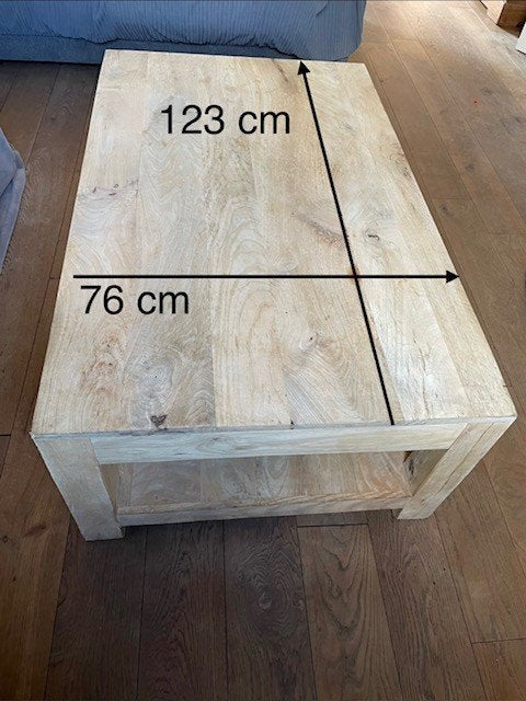 Salontafel in vol hout, Ophalen, 100 tot 150 cm, 50 tot 100 cm, Zo goed als nieuw