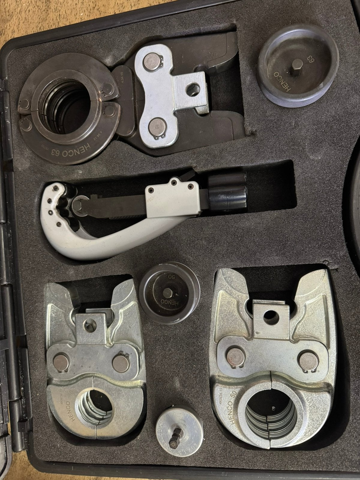 HENCO PERSBEKKENSET 40-50-63, Enlèvement, Comme neuf