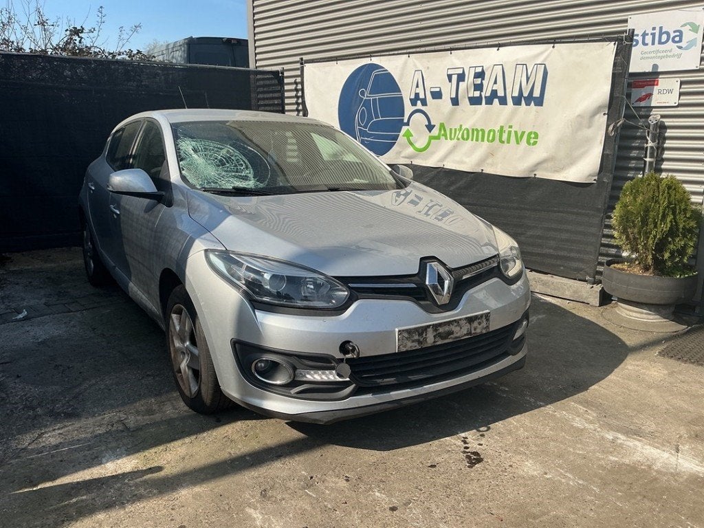 ETRIER DE FREIN AVANT DROIT ABS Megane III Berline (BZ), Renault, Utilisé, Peter-Huppertz-Straße 5
51063  Köln, DE, Dialog.deutschland@renault.de