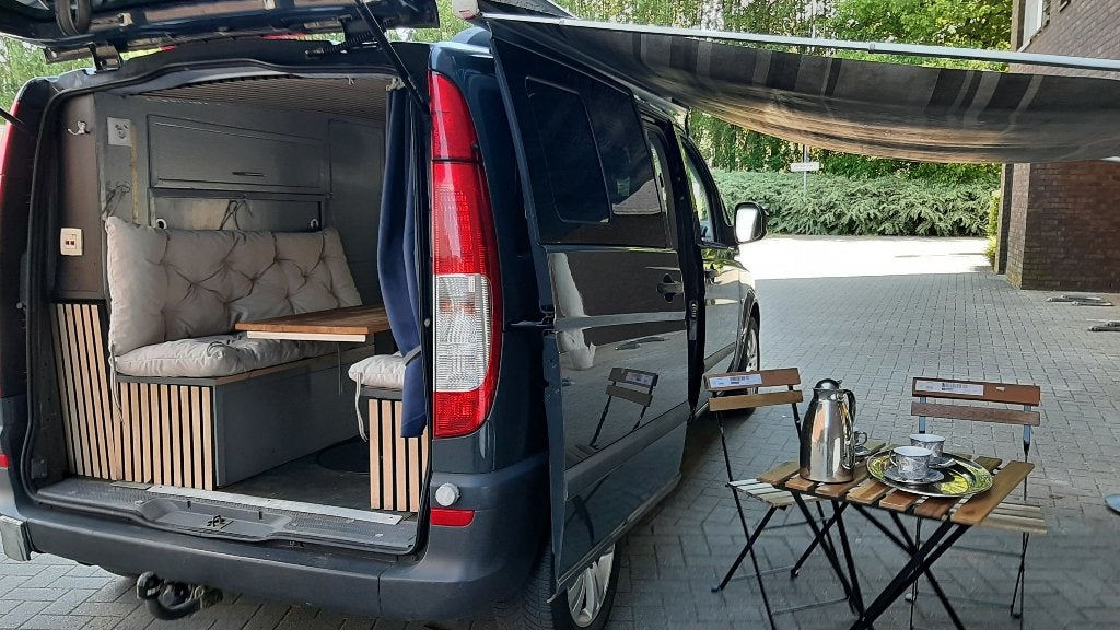 Vito CamperBus 2.2Cdi Lvrgt Gps/Airco 115PK 1ste eigenaar, Caravanes & Camping, 4 à 5 mètres, Boîte manuelle, Réfrigérateur, Particulier