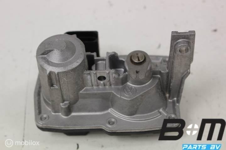Klep in uitlaat Audi A3 8V Sedan 5Q0253691F, Gebruikt