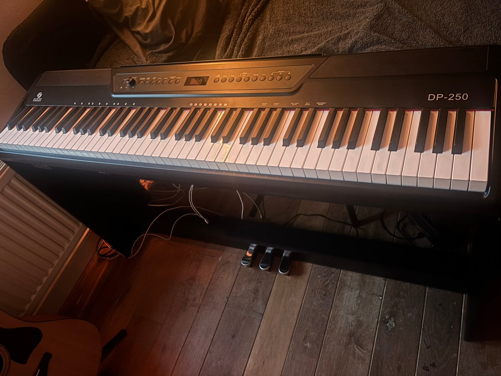 Piano numérique Fazley DP-250 + support, Enlèvement, Comme neuf, Piano