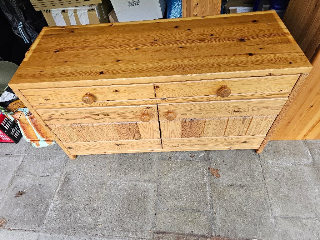 SUPERBE BUFFET EN PIN, Avec tiroir(s), 25 à 50 cm, Moins de 100 cm, Comme neuf