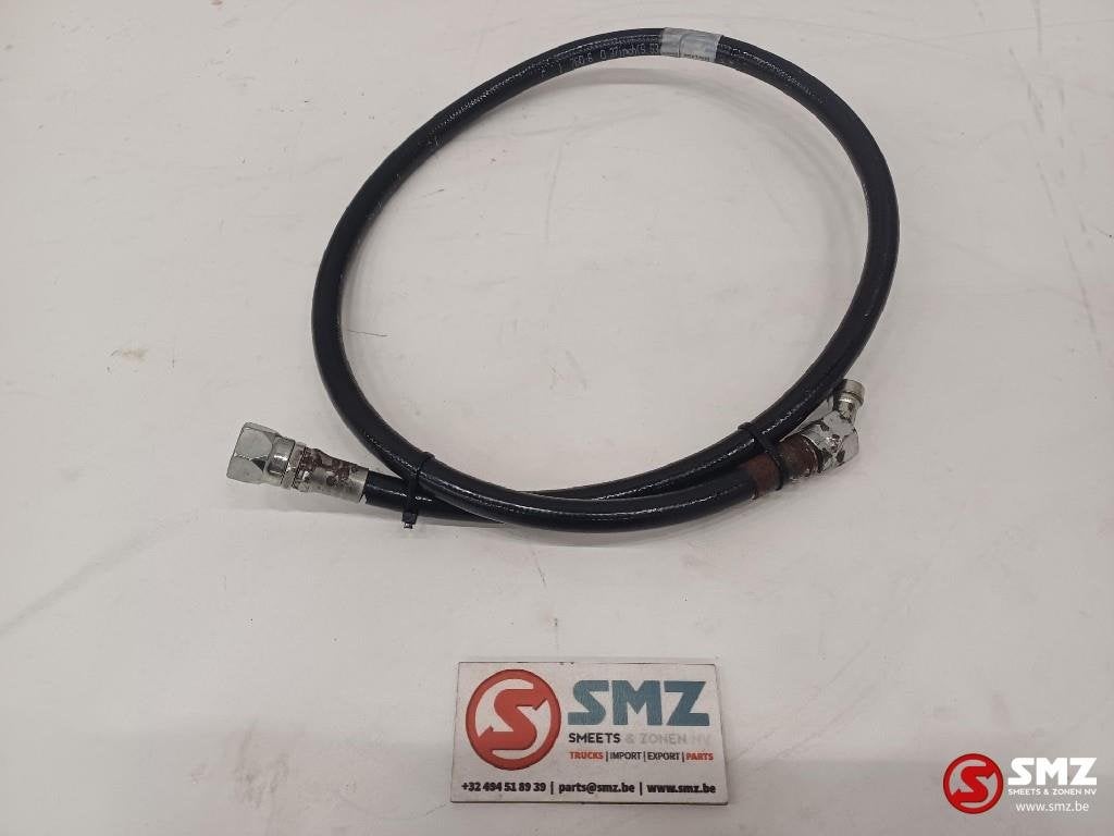 Hose Caterpillar, Articles professionnels, Machines & Construction | Pièces