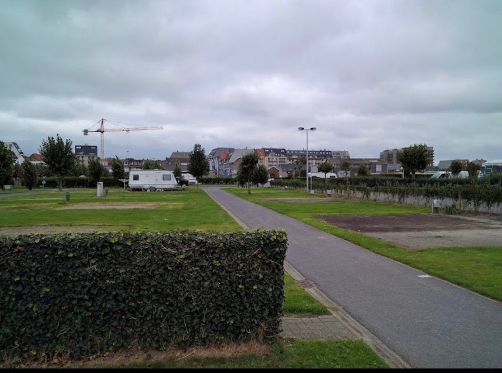 Emplacement de camping, Vacances, Campings, Lit enfant, Lac ou rivière, Ville