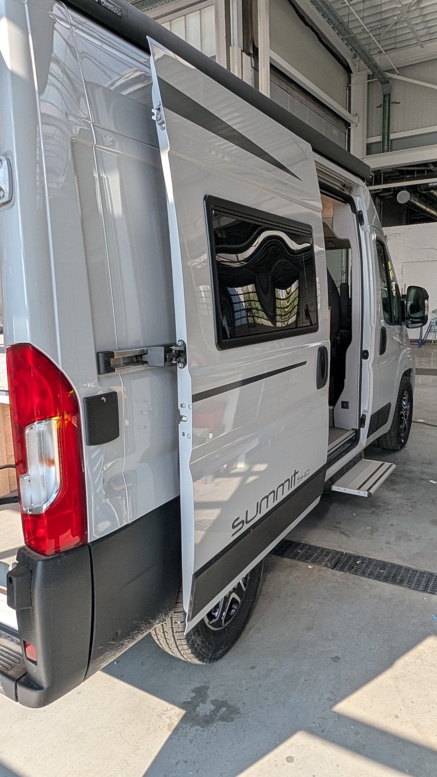 Te koop possl summit 540, Caravans en Kamperen, Automaat, Buscamper of Camperbus, Ringverwarming, Pössl