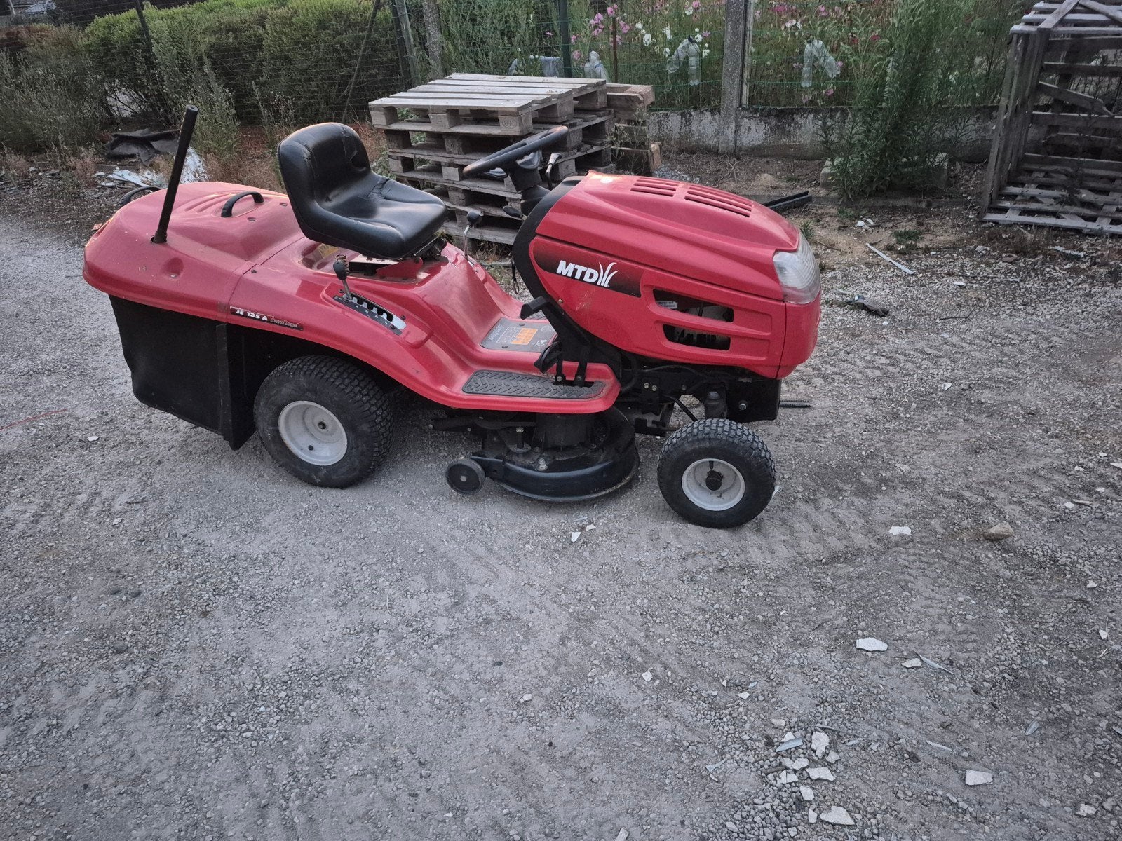zitmaaier mtd, Tuin en Terras, Ophalen, Gebruikt, Mtd, Opvangbak