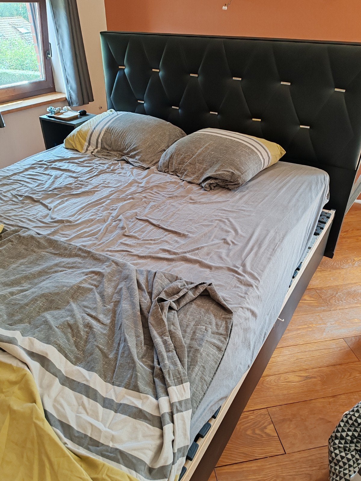Boxspring à donner, Maison & Meubles, Enlèvement, Utilisé, Deux personnes, Moderne