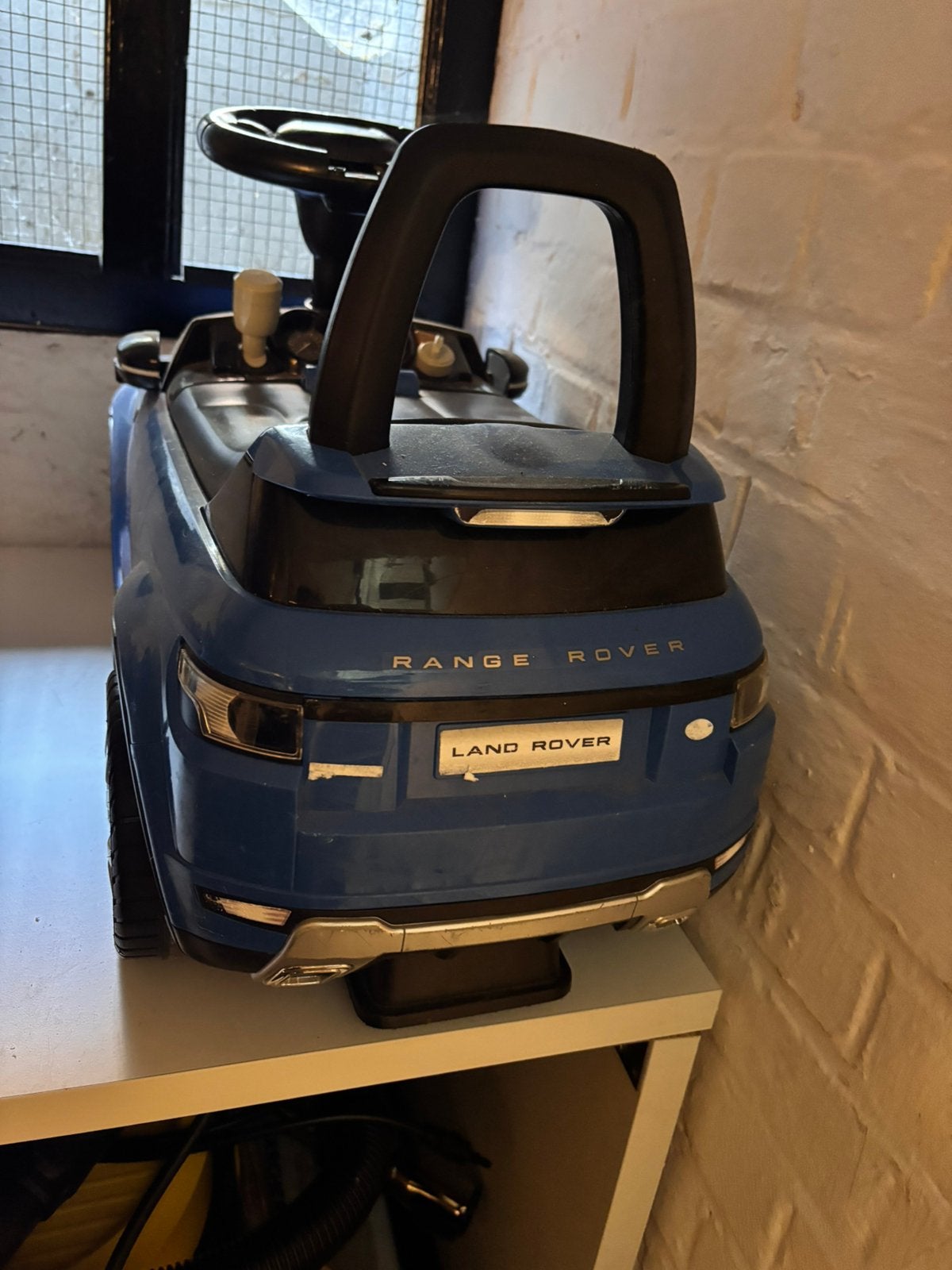 Loopauto Range Rover blauw, Fietsen en Brommers, Ophalen, Gebruikt