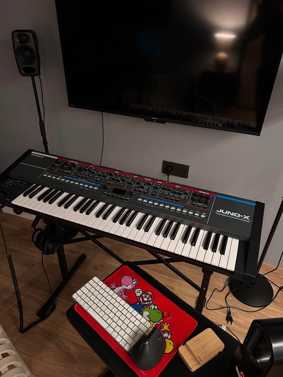 Roland Juno -X in nieuwstaat + expansion pack twv 160€, Muziek en Instrumenten, Keyboards, Ophalen, Zo goed als nieuw, Roland