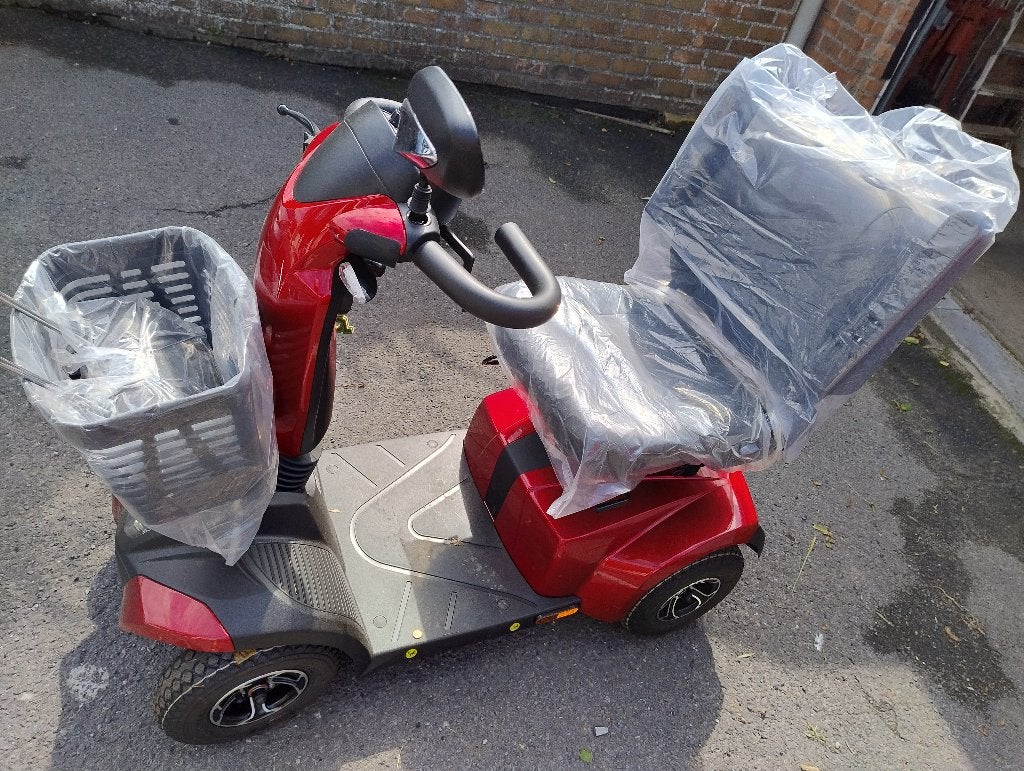 Scootmobiel, Nieuw, 26 t/m 35 km, 11 t/m 15 km/u, Ophalen