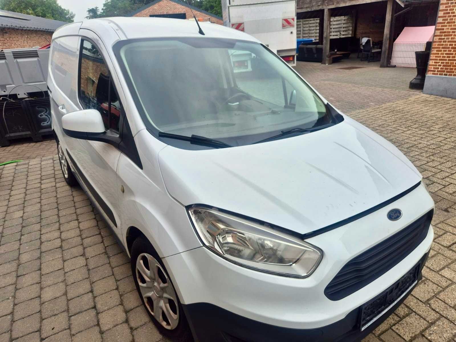 2015 - Ford Transit Courier, Autos, Achat, Entreprise, Ford, Occasion