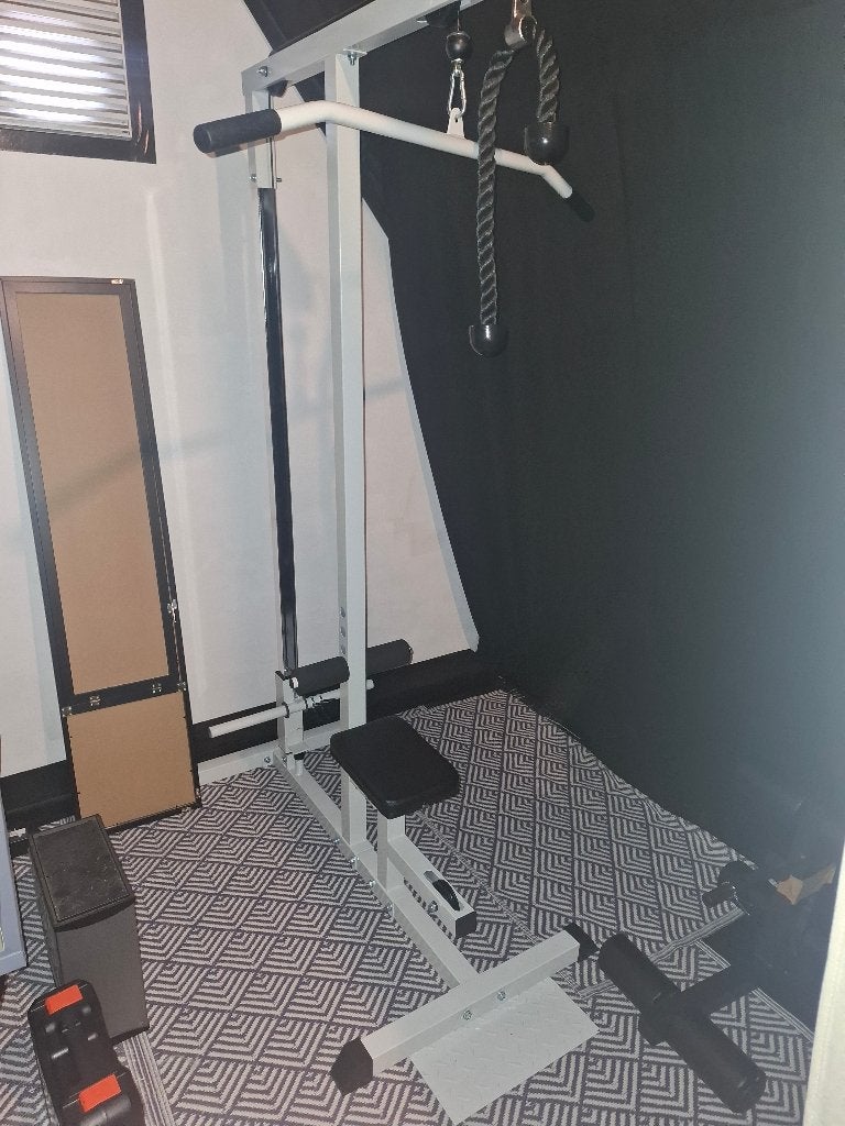 Krachtstation en fitnessbank, Sport en Fitness, Ophalen, Zo goed als nieuw, Benen, Fitnessbank