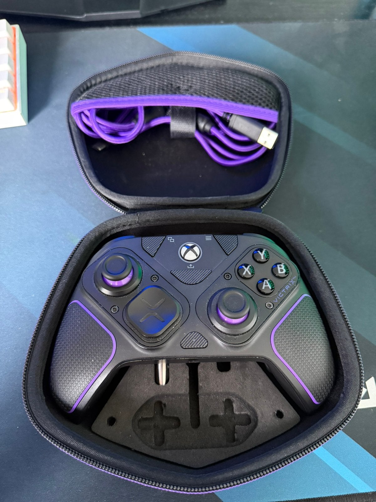 Xbox Elite Series 2 Controller Volledig Set, Consoles de jeu & Jeux vidéo, Consoles de jeu | Xbox | Accessoires, Enlèvement ou Envoi