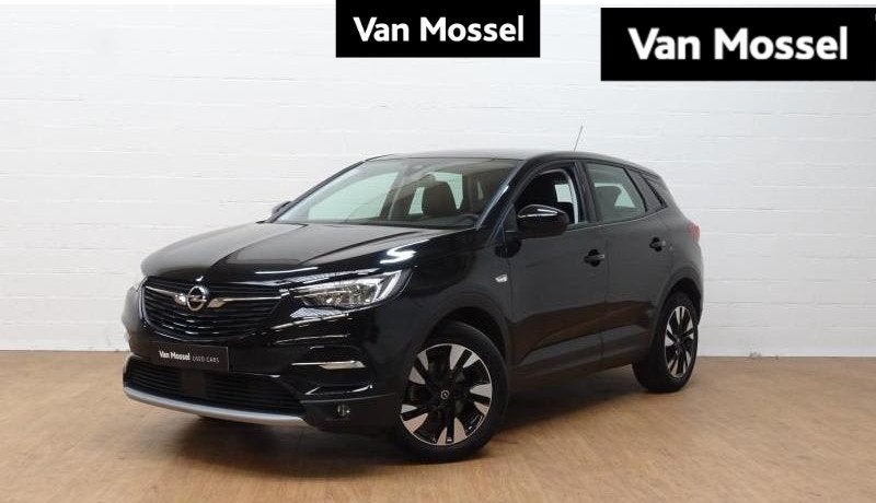 Opel Grandland X 1.2 Turbo S/S AT8 Innovation, Auto's, Stof, Gebruikt, Zwart, 5 zetels