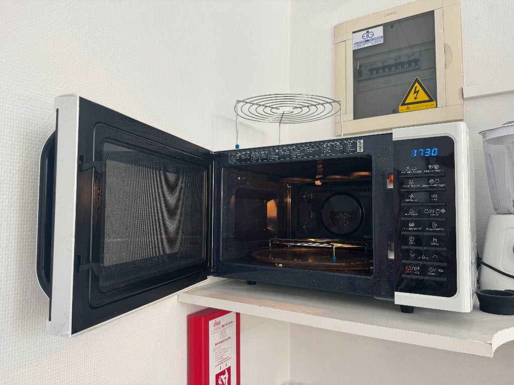 Microgolf met oven- en grillfunctie (Samsung smart oven), Ophalen, Gebruikt, Draaiplateau, Vrijstaand