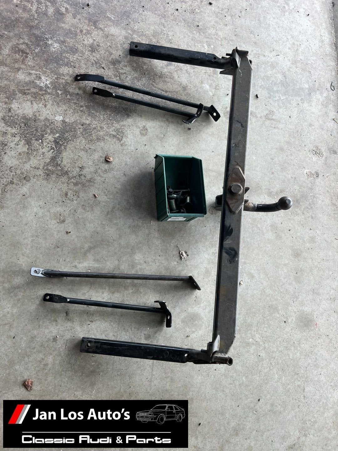 Audi 200 20V 5000 typ 44 c3 trekhaak, -, Origine de la pièce connue, -, -
