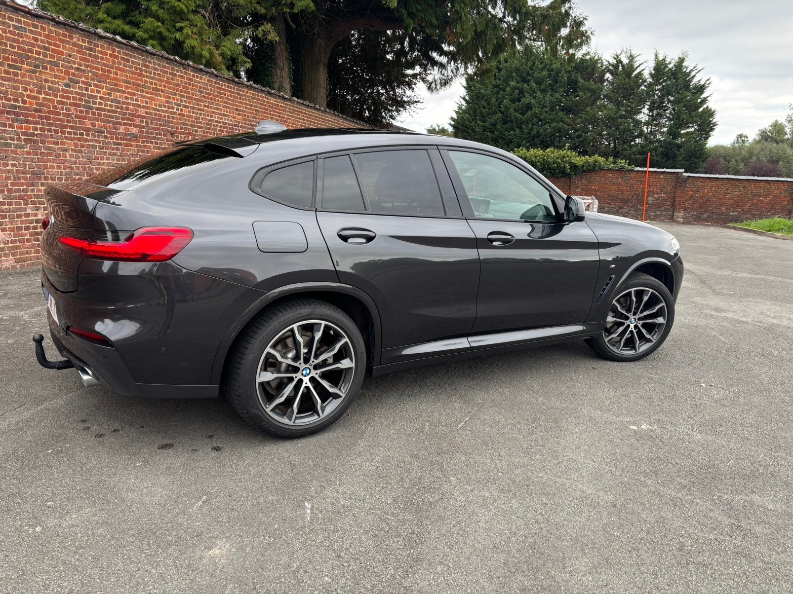 BMW X4 - Schuifdak - Trekhaak - Mpack - lage kmstand, Auto's, Particulier, X4, Trekhaak, Te koop