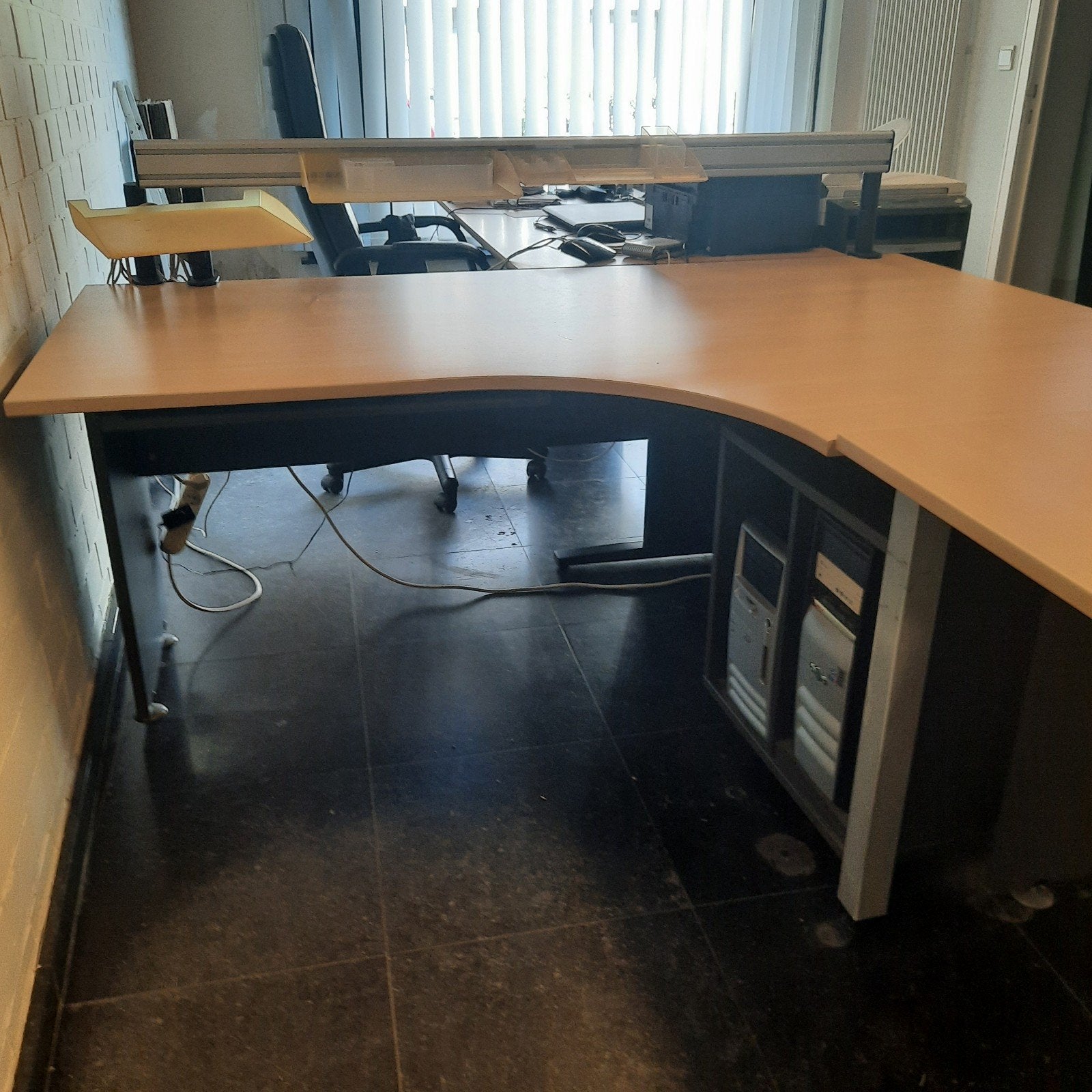 Bureaumeubel, Enlèvement