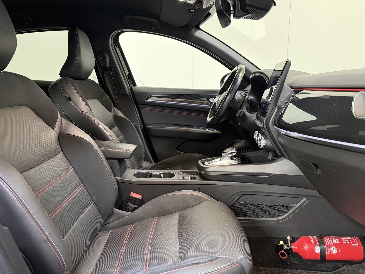 Renault Arkana 1.3 TCe E-Tech Autom. - RS Line - 40 000KM!, 4 deurs, 0 min, 0 kg, Zwart