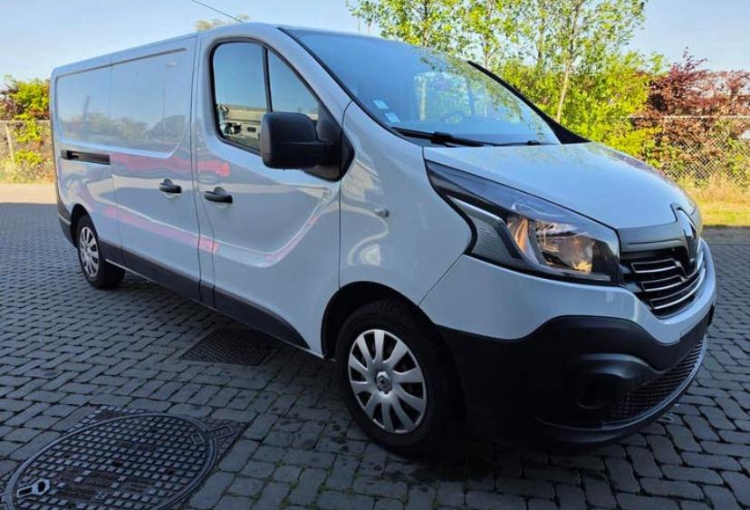 Renault trafic L2 airco euro6b, Auto's, Bestelwagens en Lichte vracht, Bedrijf, Te koop, Renault, Diesel, Euro 6, 5 deurs, Handgeschakeld