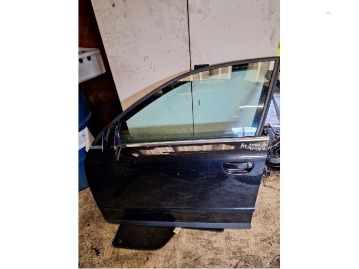 Portier 4Deurs links-voor van een Audi A4, Gebruikt, -, Deur, -